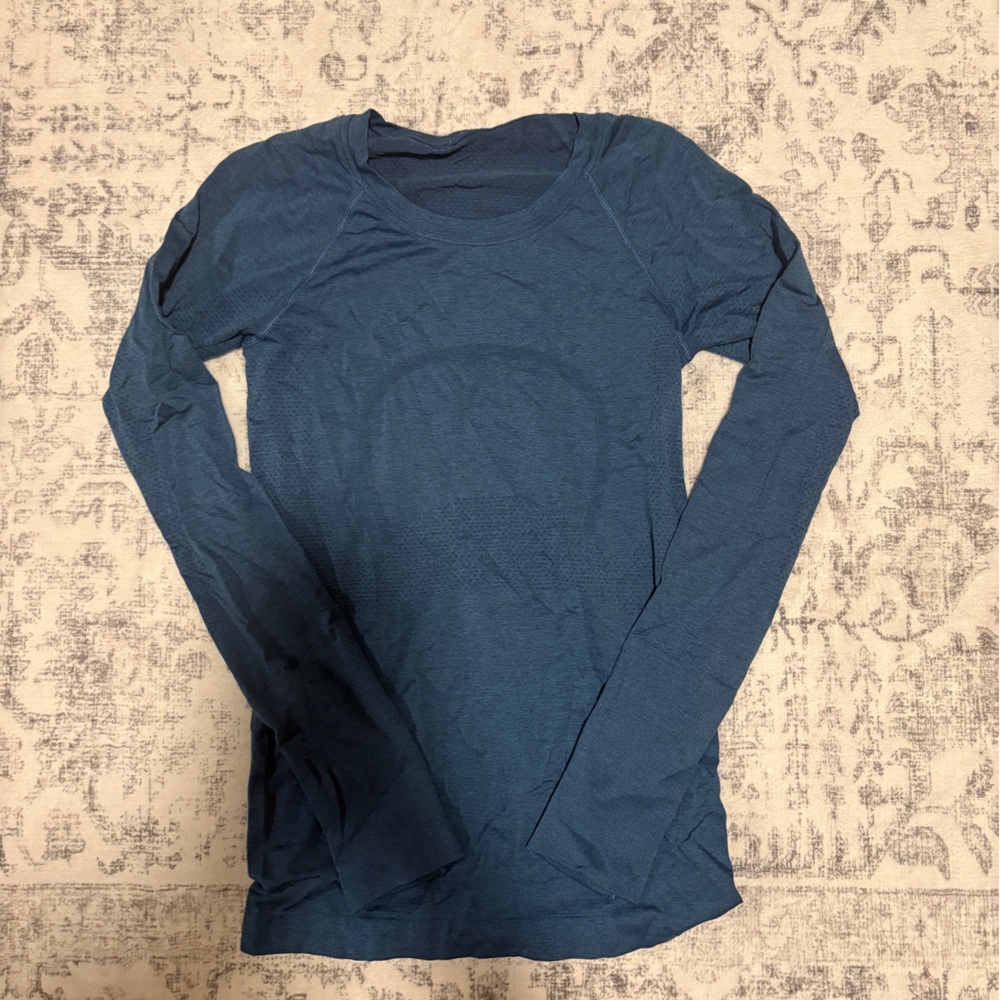 Lululemon swiftly tech long sleeve